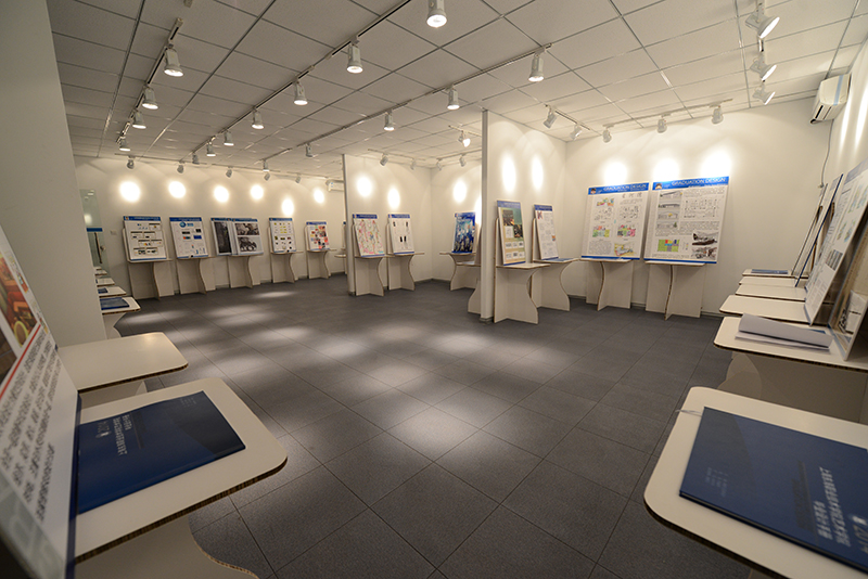 作品展示厅.jpg